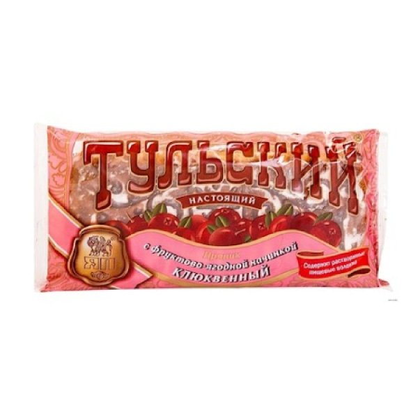 Pern&iacute;k s ovocnou n&aacute;plňou brusnica